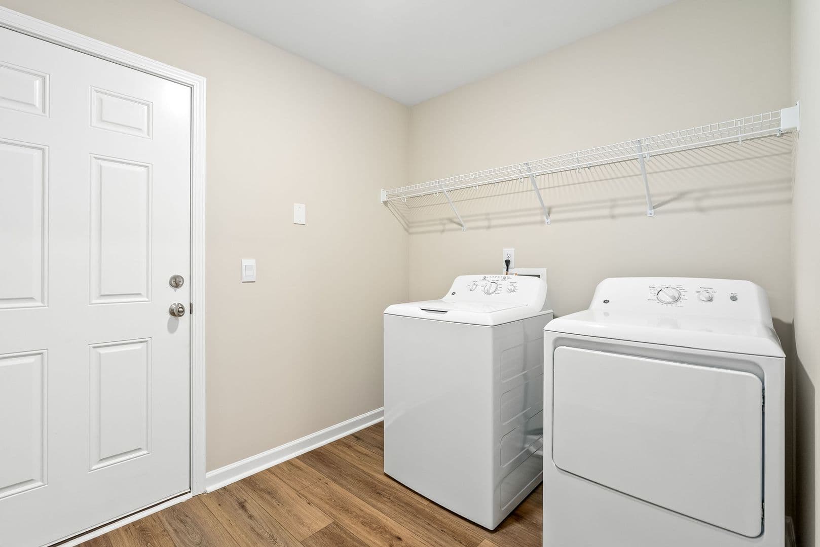 Westridge Crossing - 1189 Douglas St. 11 of 20