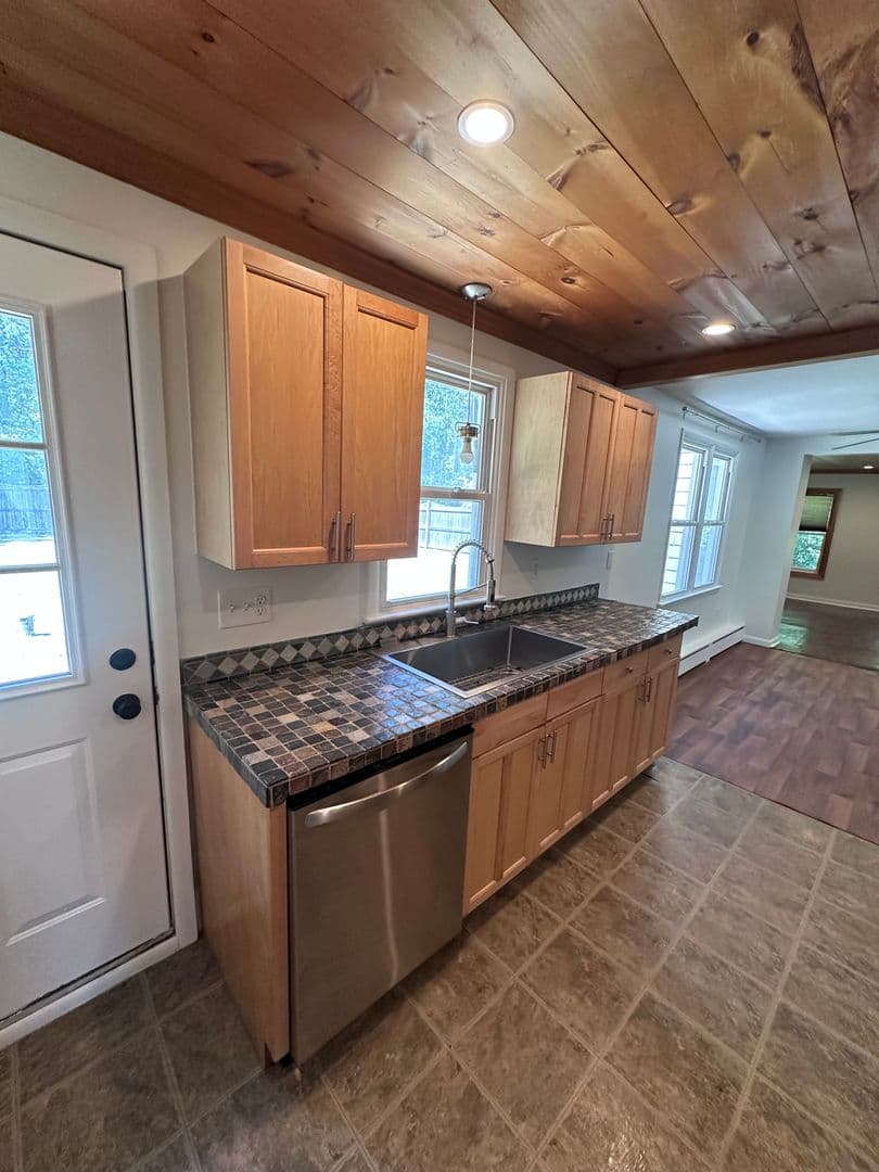 4017 Nelson Heights Road 3 of 28