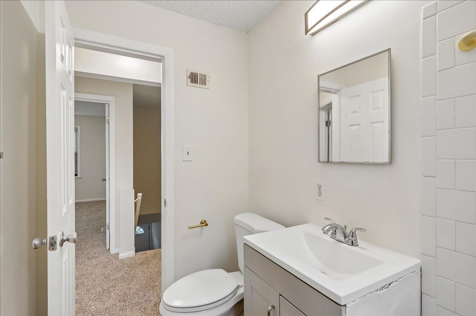 4958 Just Street NE 14 of 16