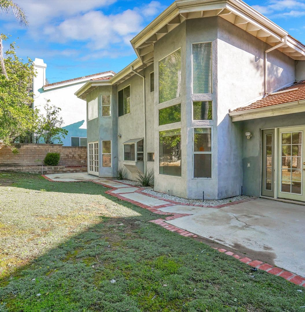 8103 Valley Flores Drive 21 of 21