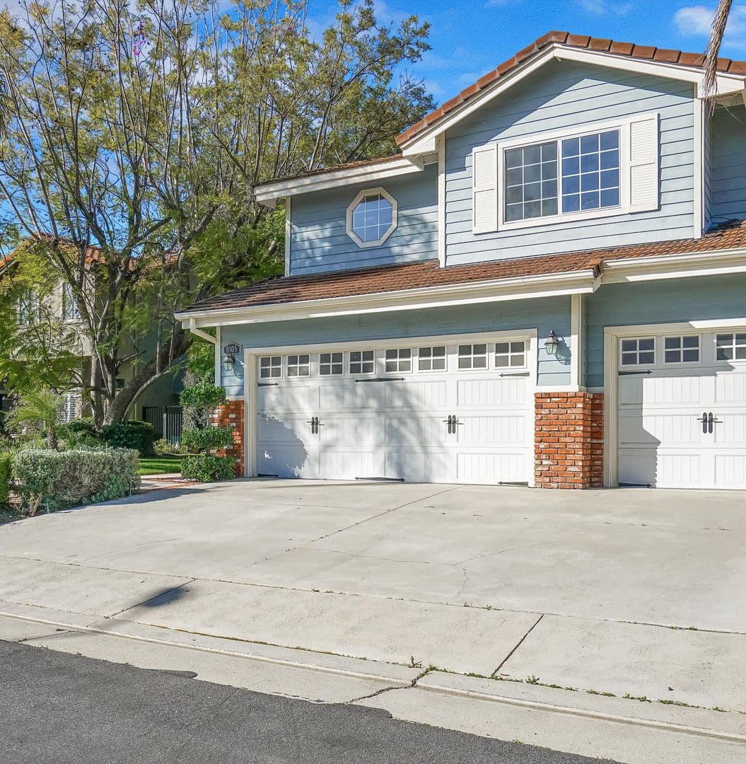 8103 Valley Flores Drive 1 of 8