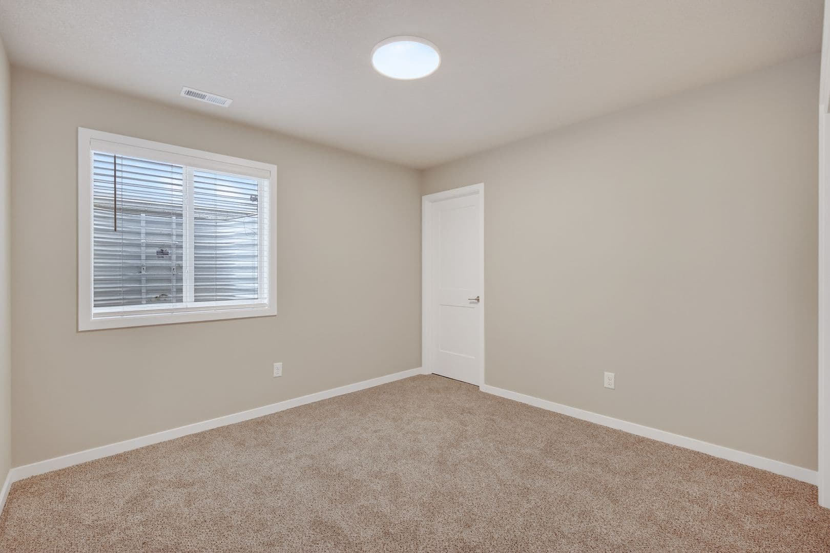 Lexington Park Townhome Rentals 14 of 50