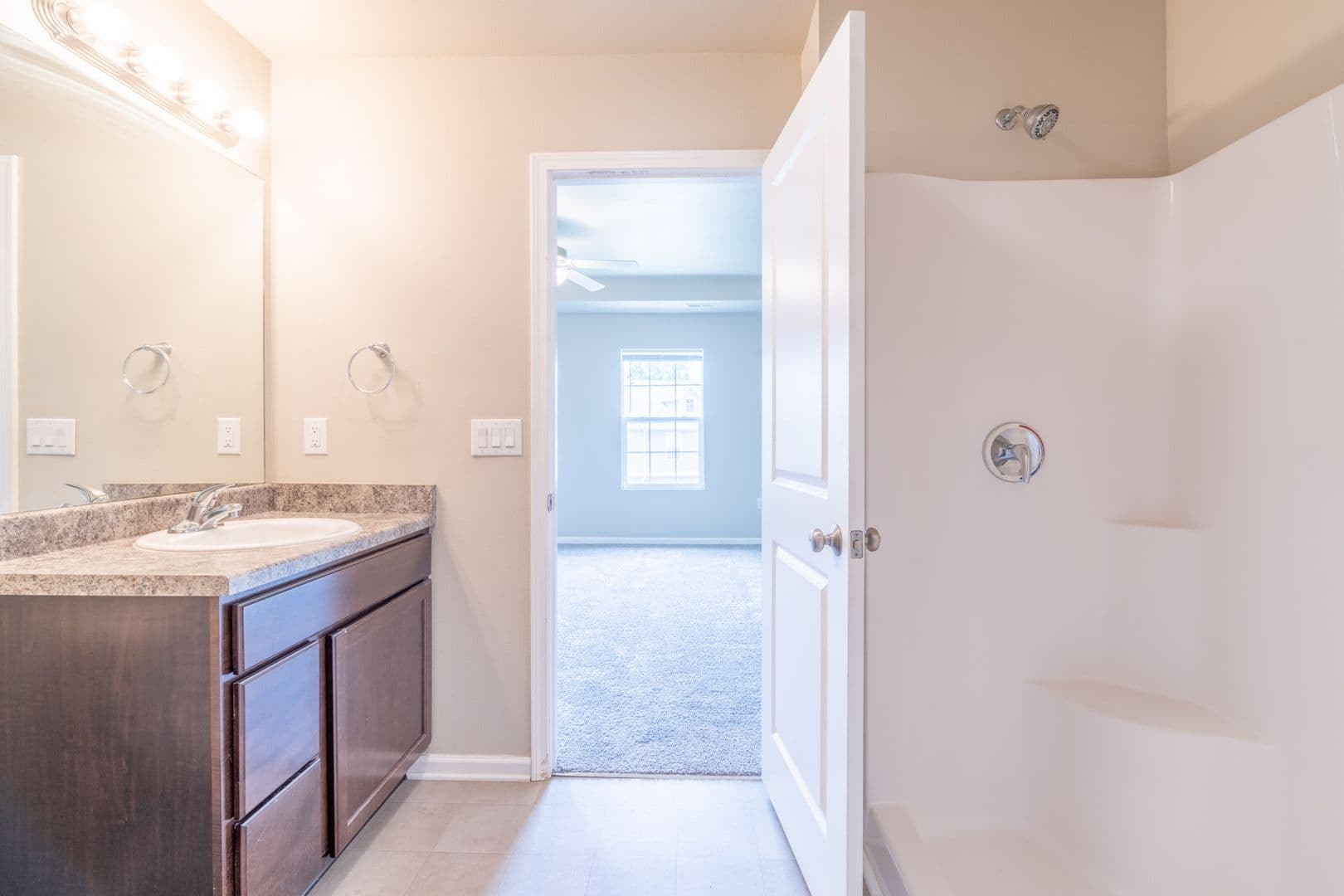 S4 Properties, LLC - Johnston Commons Brownstones 6 of 26