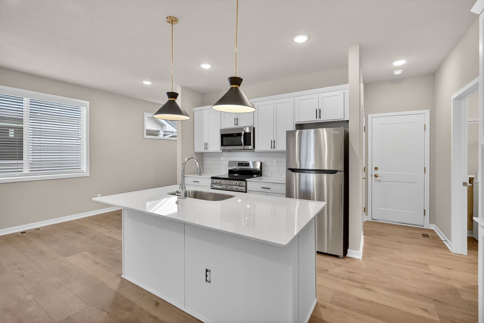 Lexington Park Townhome Rentals 10 of 50