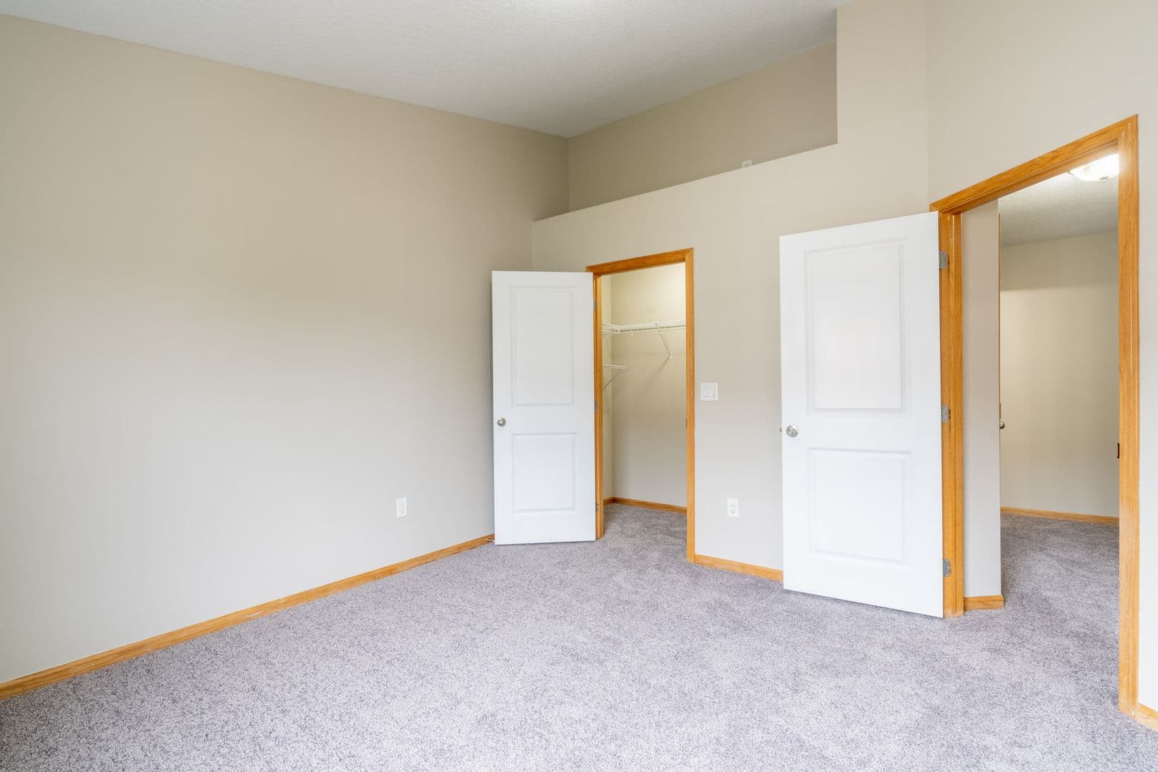 2 Bedroom 2 Bathroom Town House - Interior Unit 14 of 19