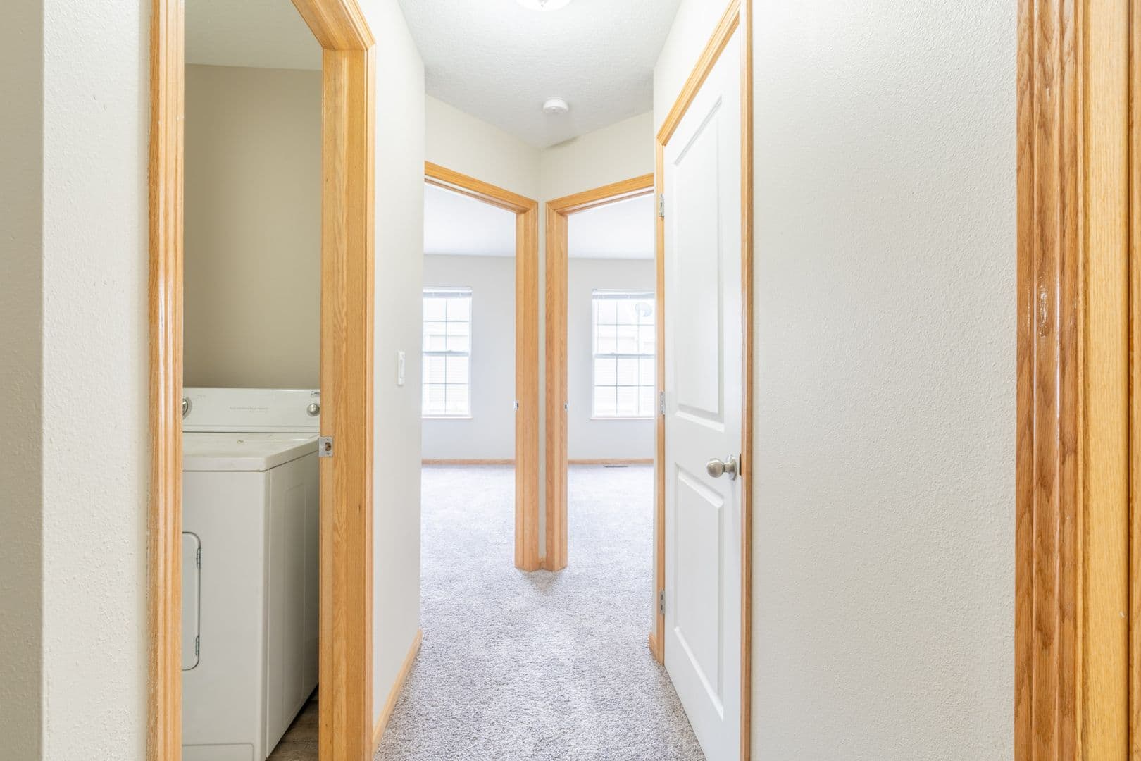 2 Bedroom 2 Bathroom Town House - Interior Unit 18 of 19