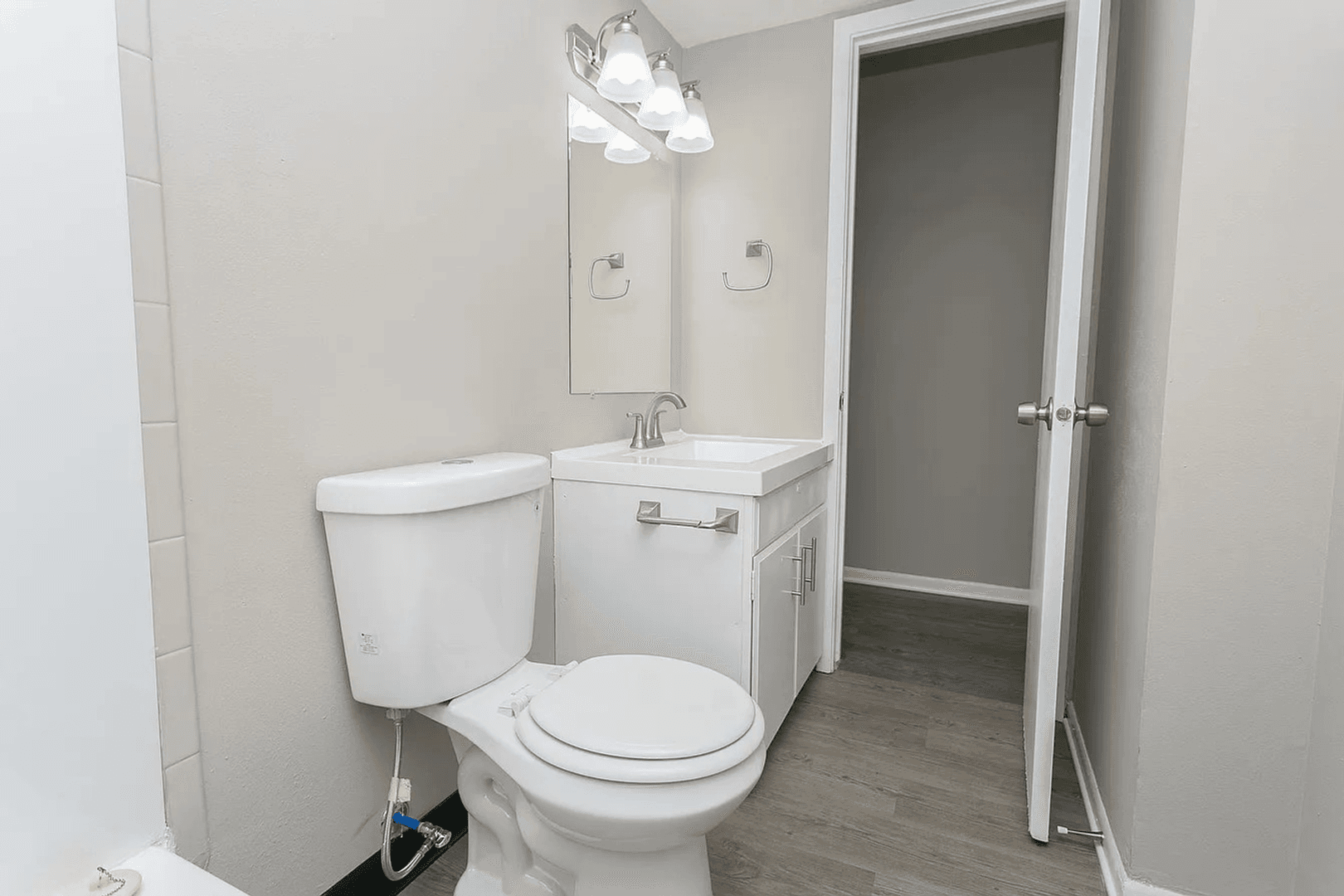 1 Bedroom 1 Bathroom Affordable Price 10 of 14