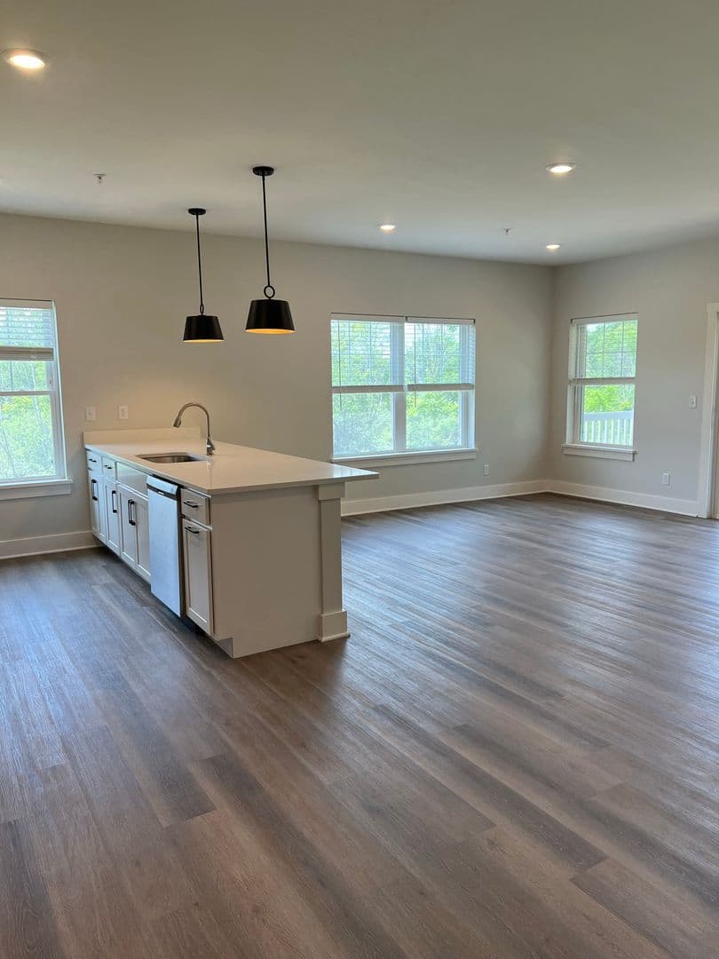 Residence at Wemple Road 1 of 24