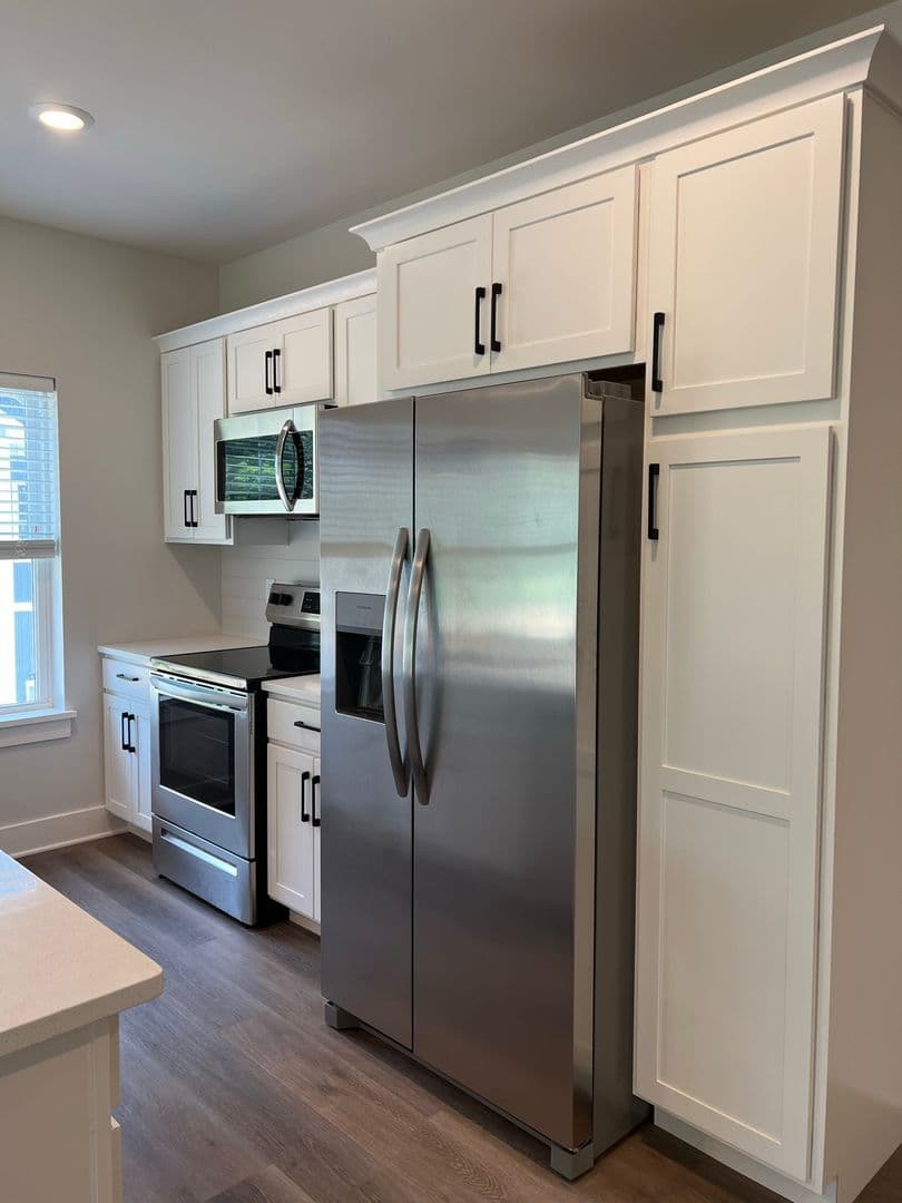 Residence at Wemple Road 3 of 20