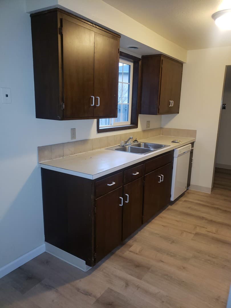 Remodeled 2 Bedroom for only $1495/mo 3 of 10