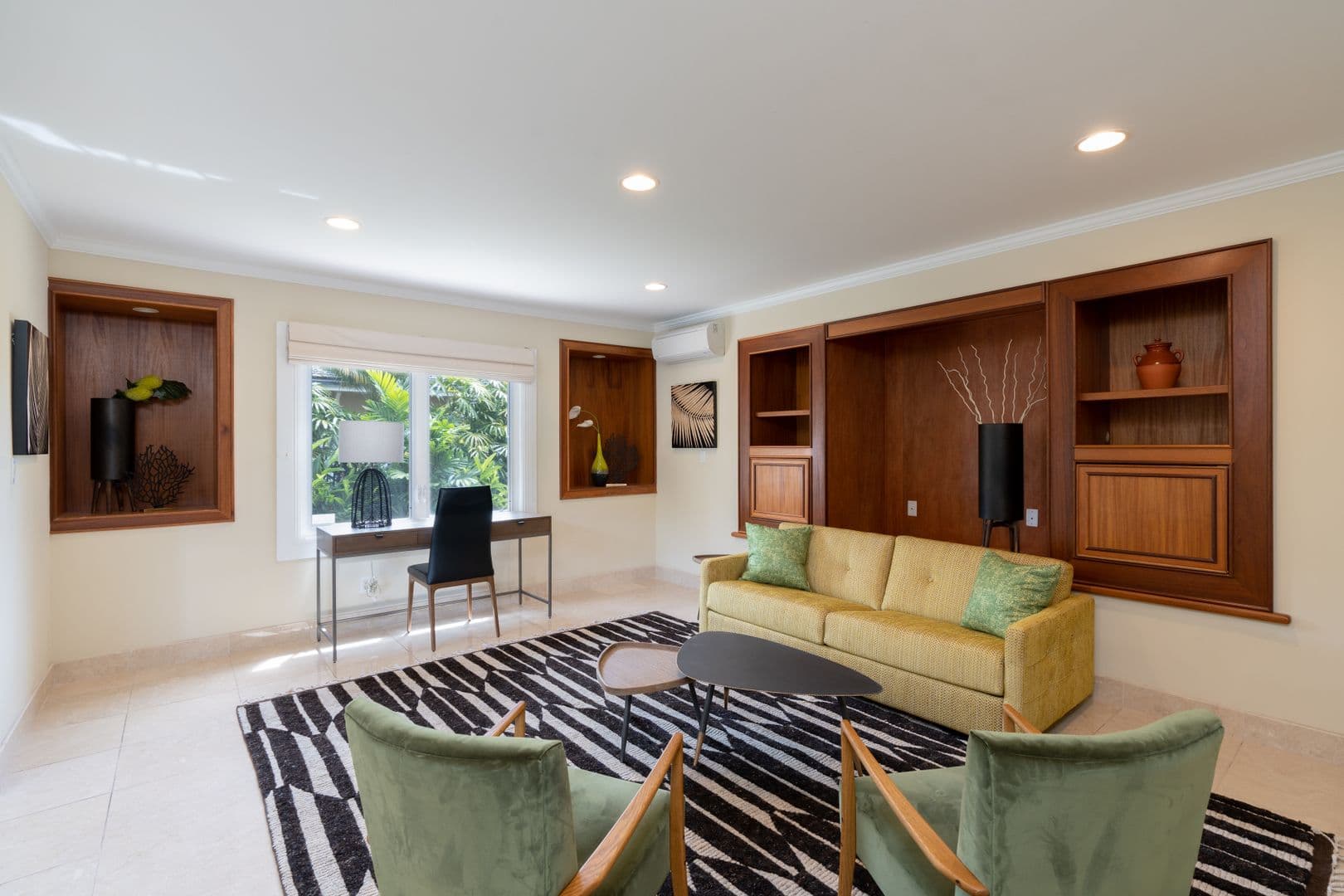 San Luis - 260 Portlock Road (GT20) 9 of 24