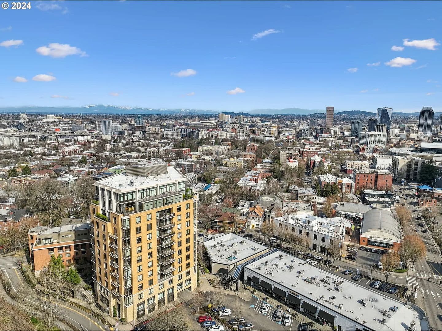 2351 NW Westover Rd - Unit 404 4 of 19