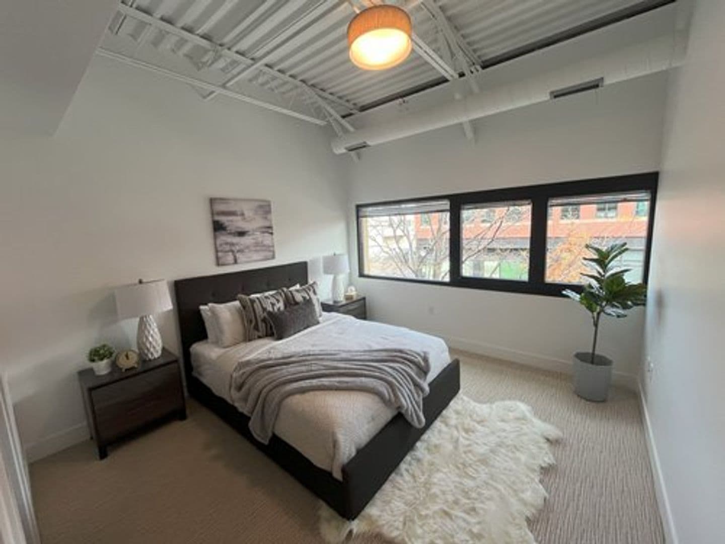 Spruce Front Spaces Residential 2B 4 of 10