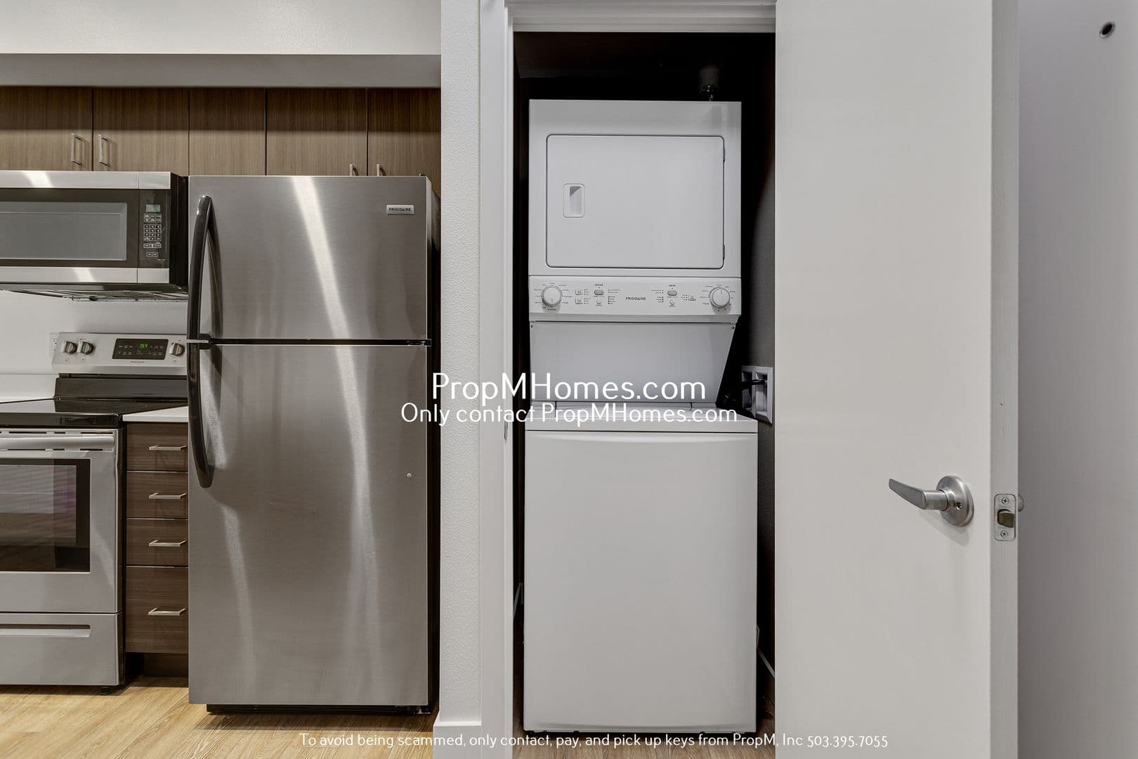 Bright & Stylish 2BR Apartment in SE Portland! 6 of 14