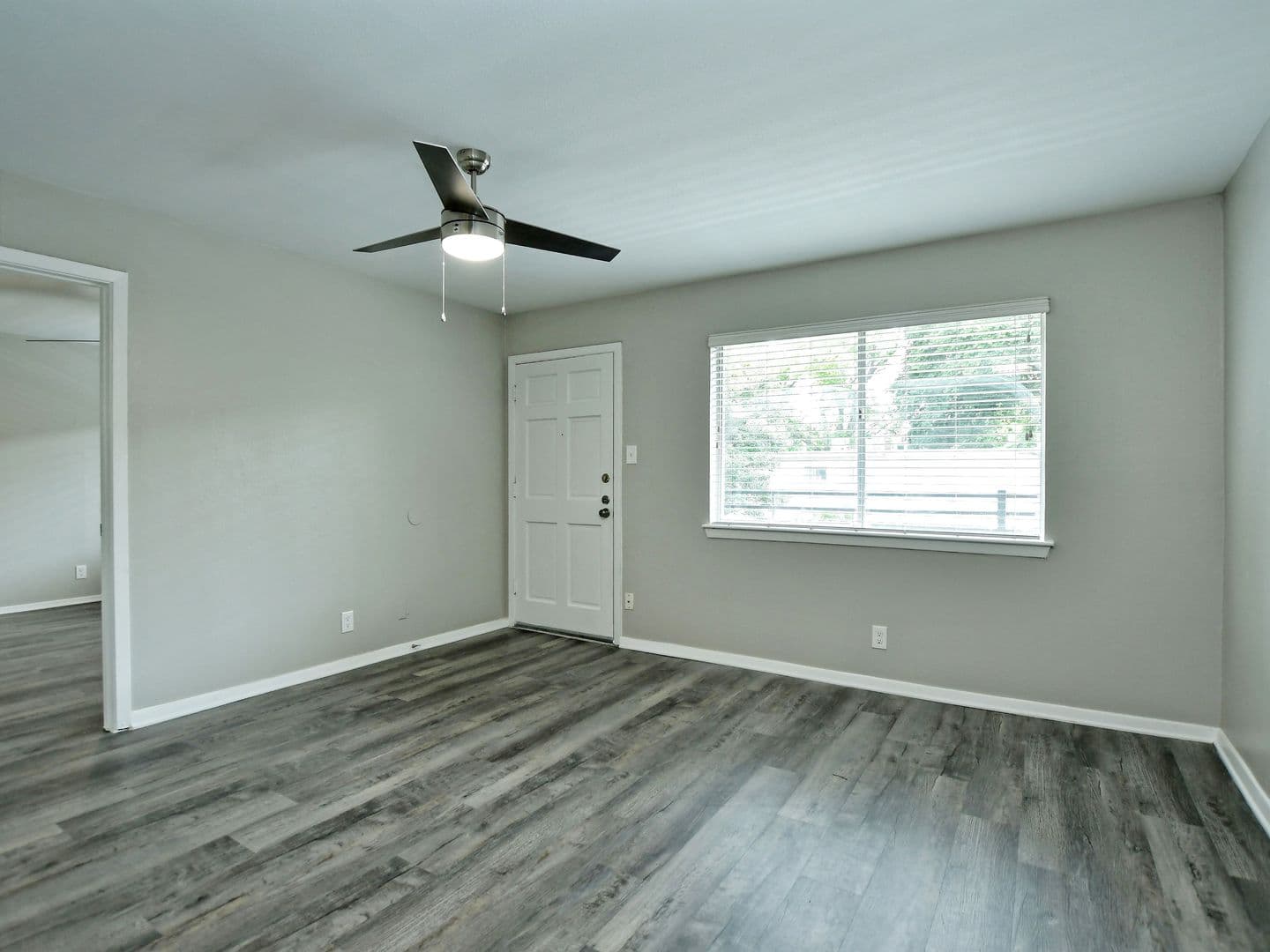 Sandpiper Apartments 8 of 14