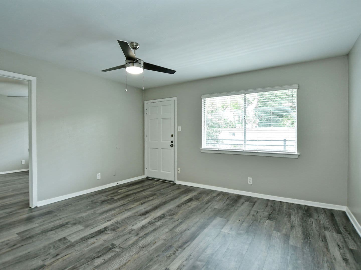 Sandpiper Apartments 8 of 14
