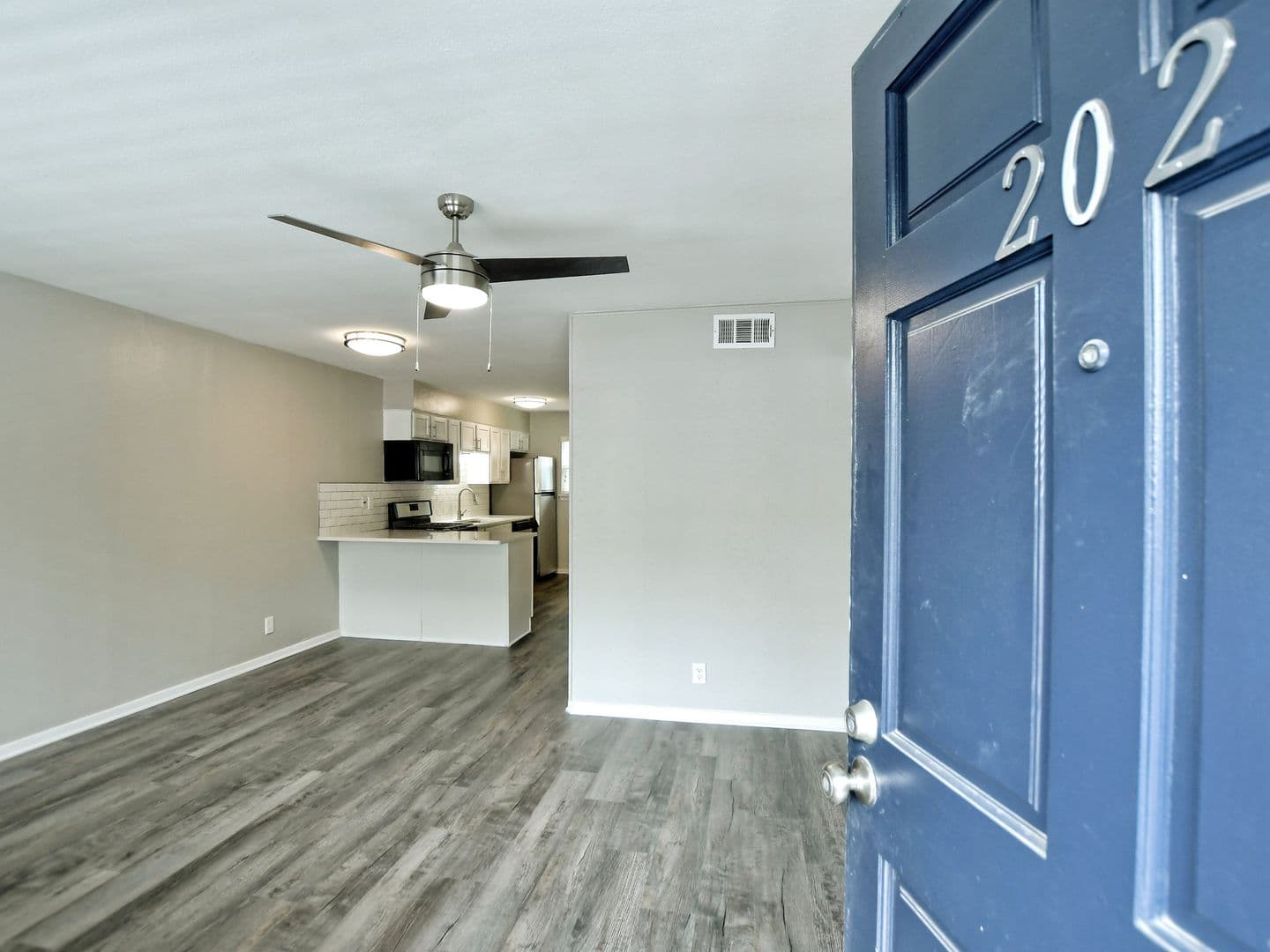 Sandpiper Apartments 2 of 14