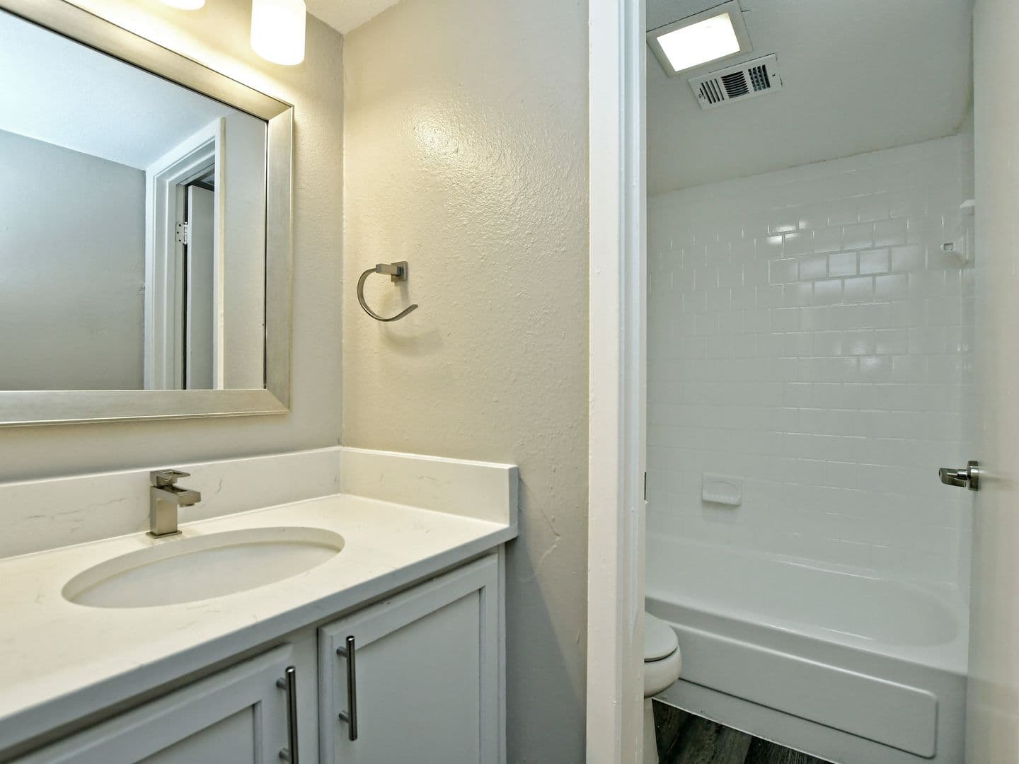 Sandpiper Apartments 12 of 14
