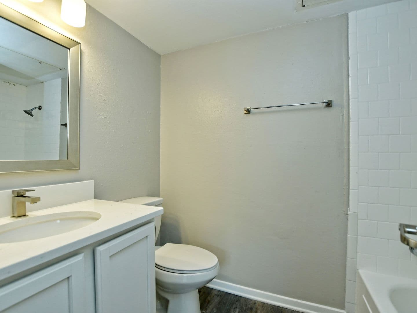 Sandpiper Apartments 10 of 14