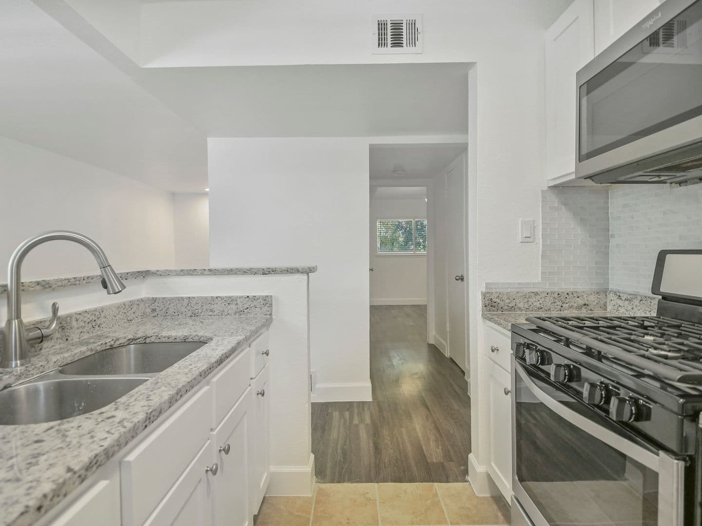 The Westfort Broadway 6 of 10