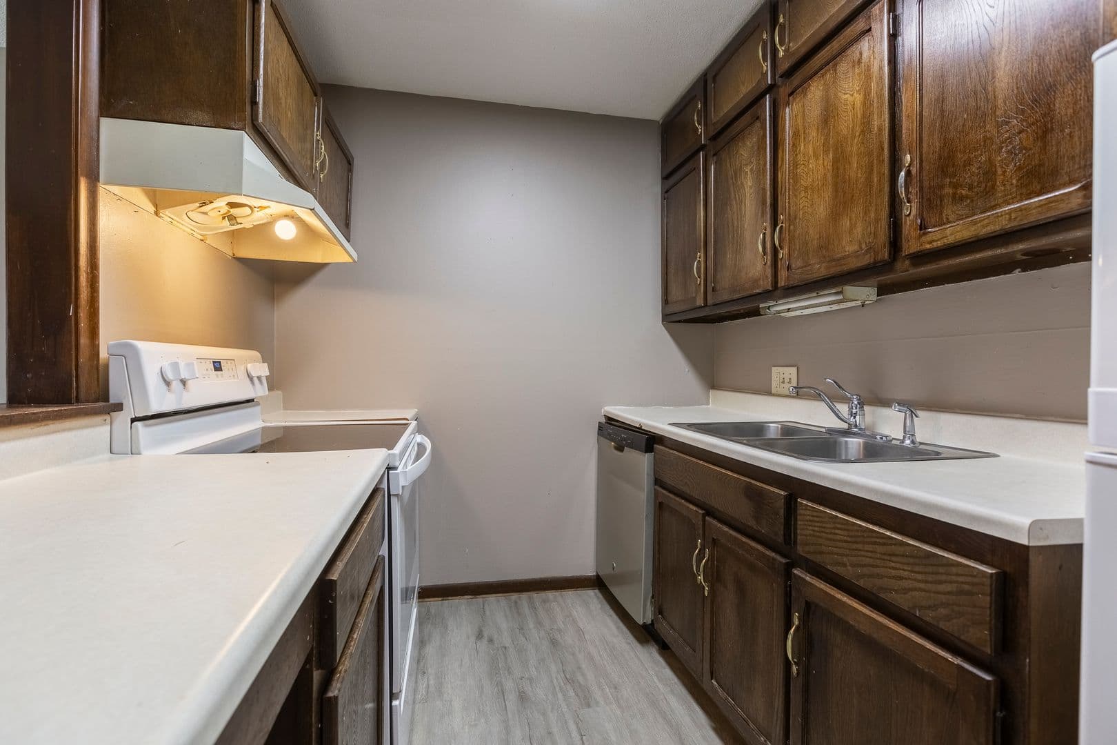 Oak Ridge Apartments 4 of 8