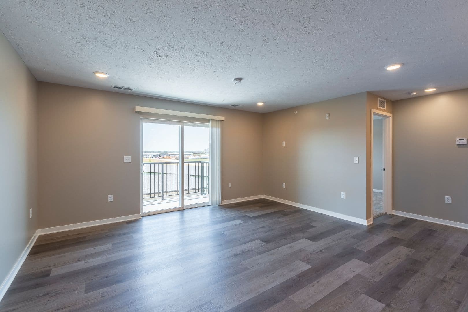 Fremont Commons Apartments 4 of 29