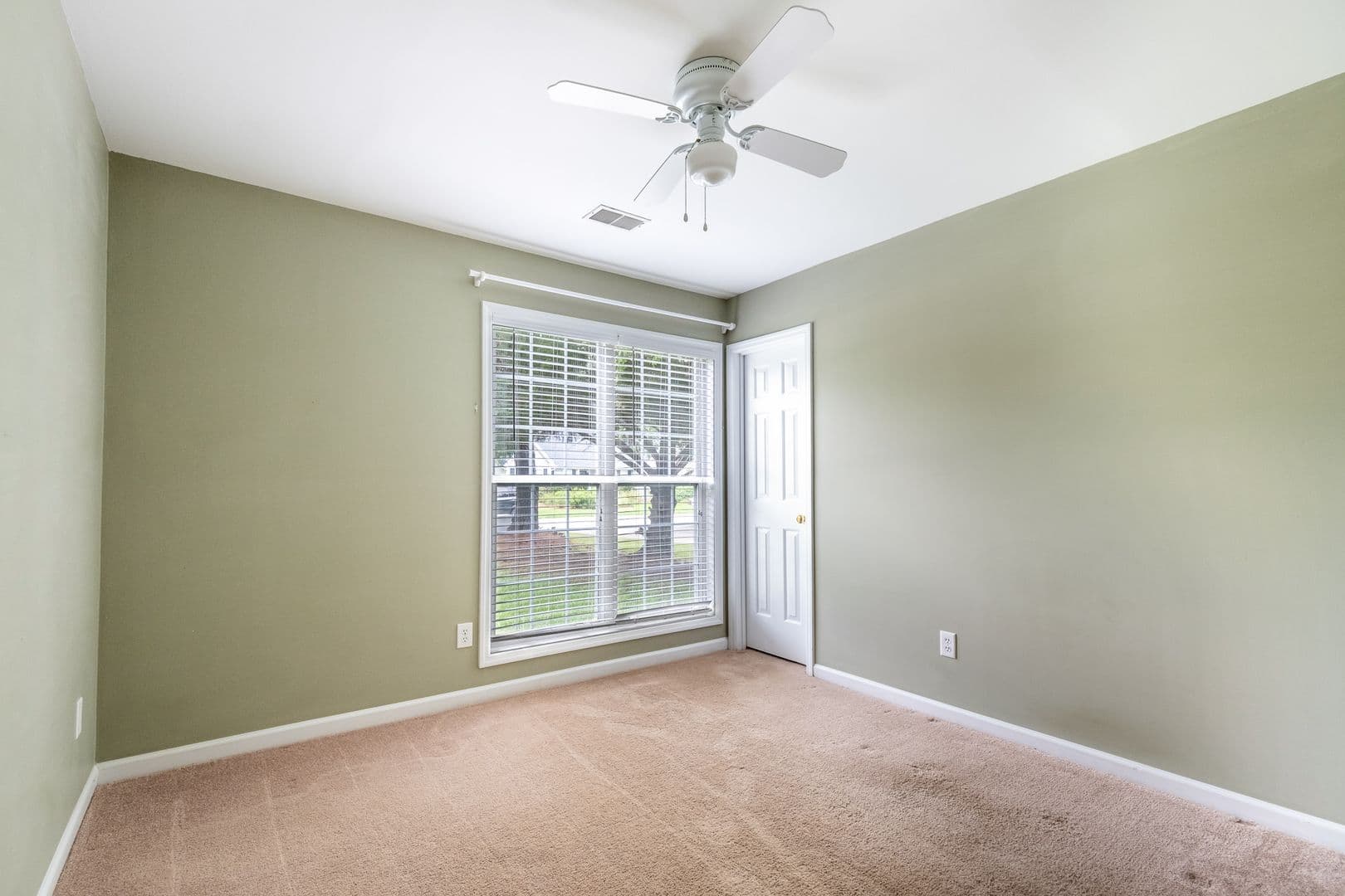 1561 Glen Erin Drive 22 of 26
