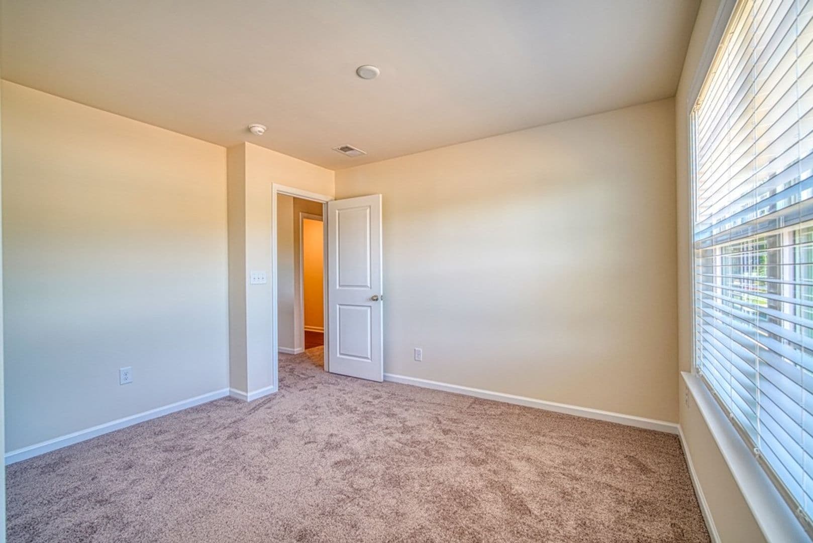 580 Millsgate Circle 26 of 43