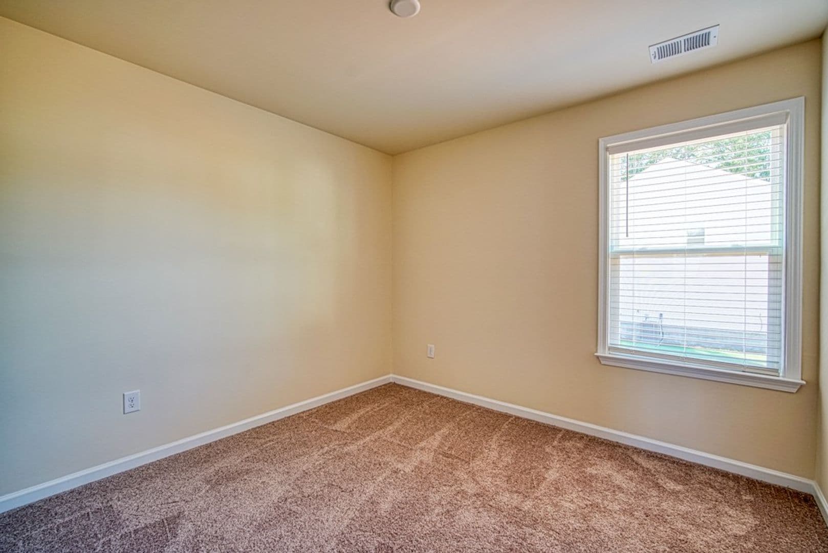 580 Millsgate Circle 33 of 43