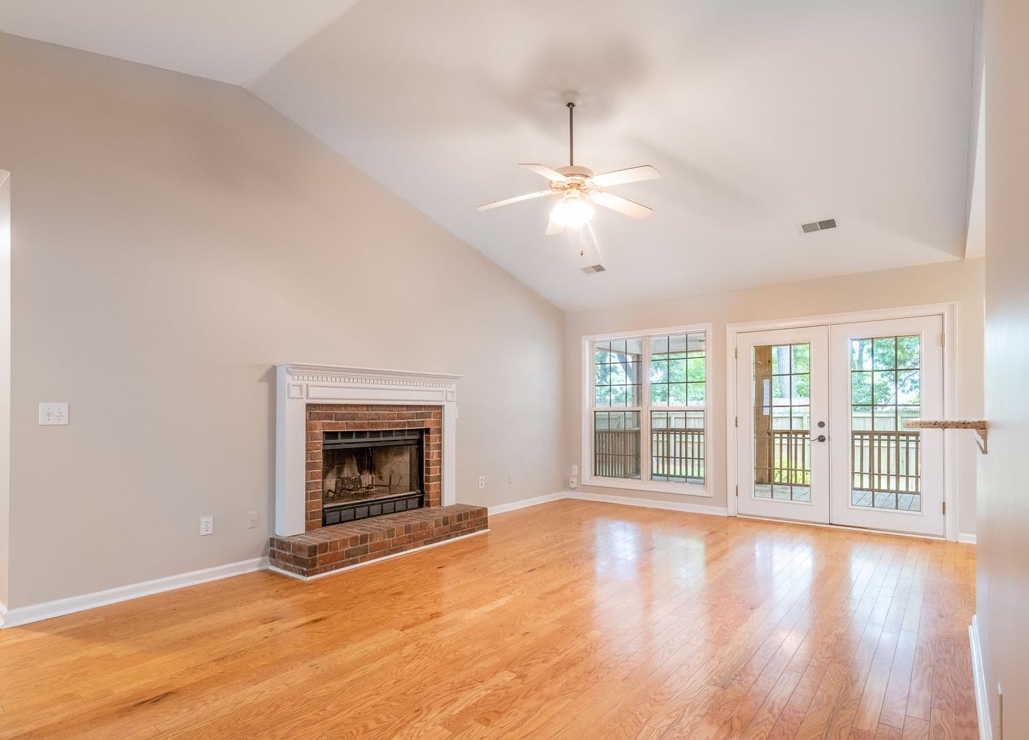 1561 Glen Erin Drive 12 of 26