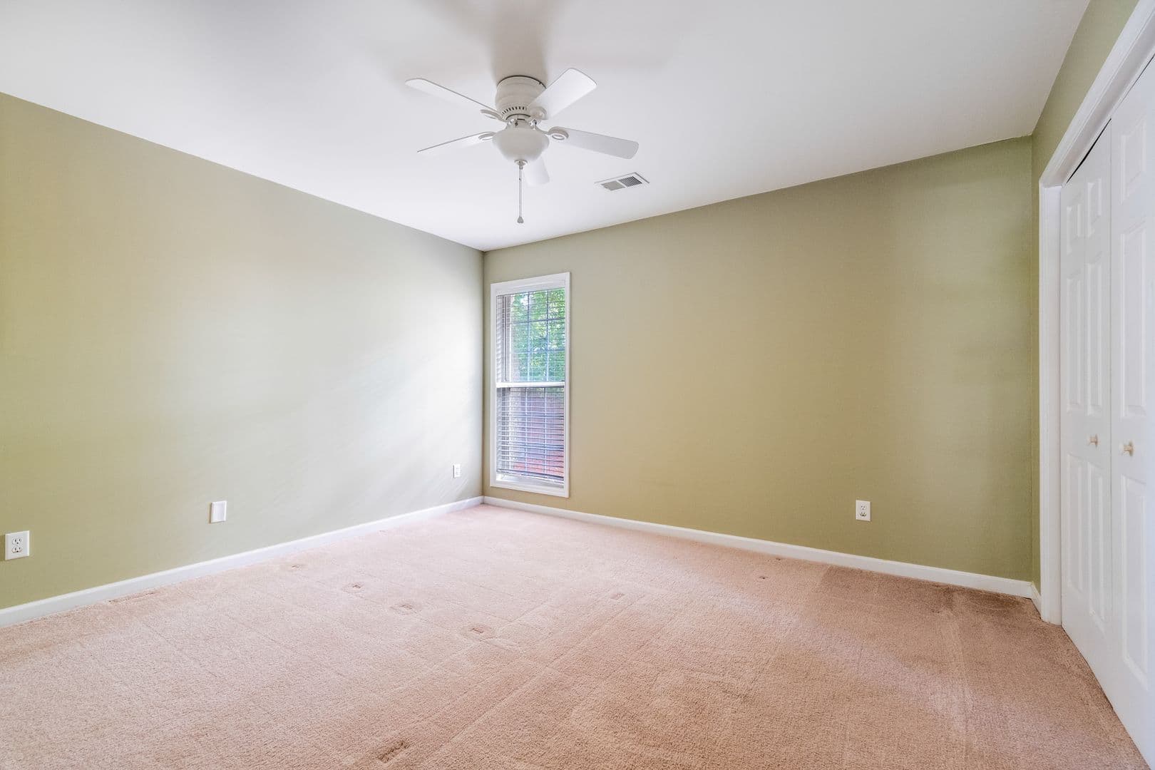 1561 Glen Erin Drive 23 of 26