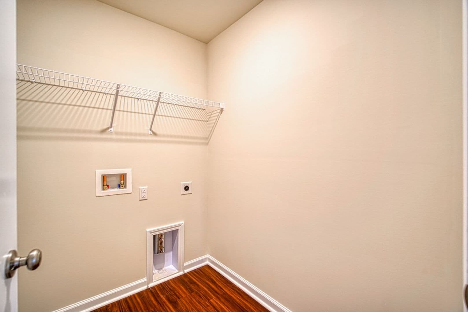 580 Millsgate Circle 28 of 43