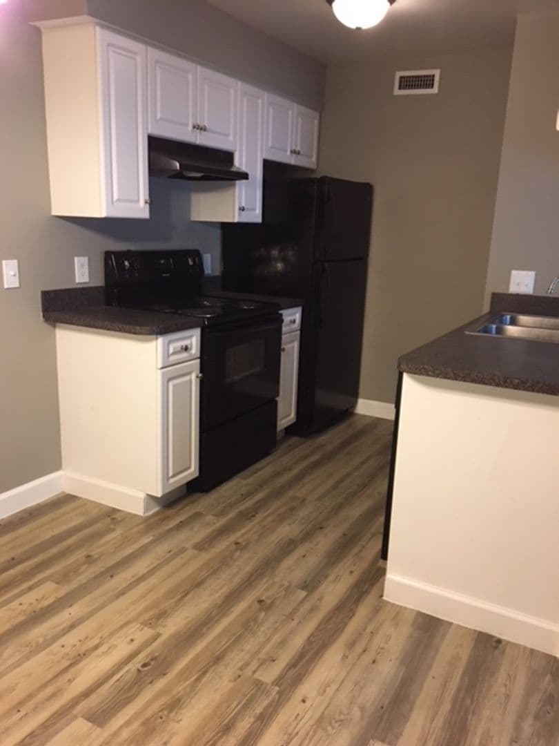 Pinnacle Estates 3 of 18