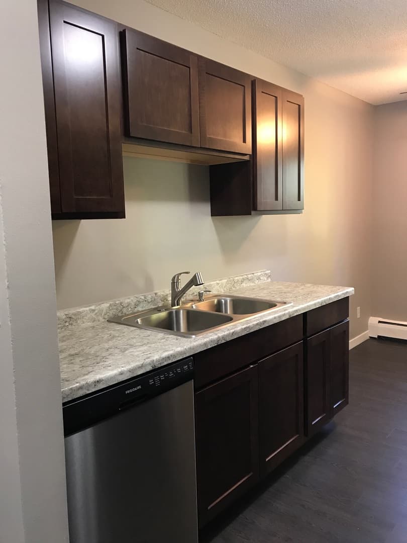 Apartments on 6th Ave 2 of 11