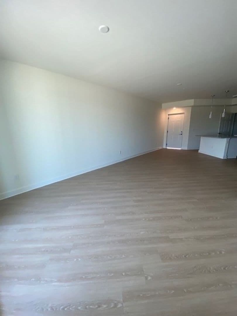 San Carlos Apartments 6 of 18