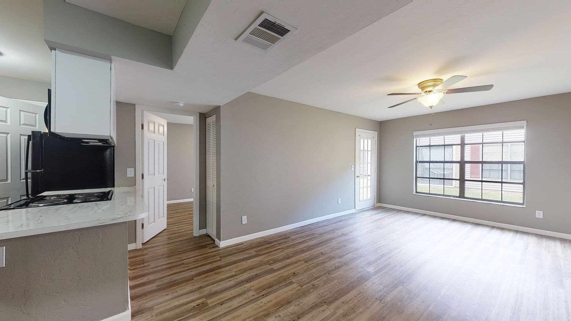 Pinnacle Estates 9 of 13