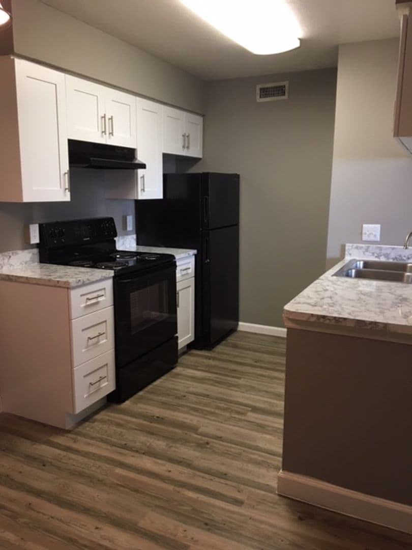 Pinnacle Estates 5 of 18