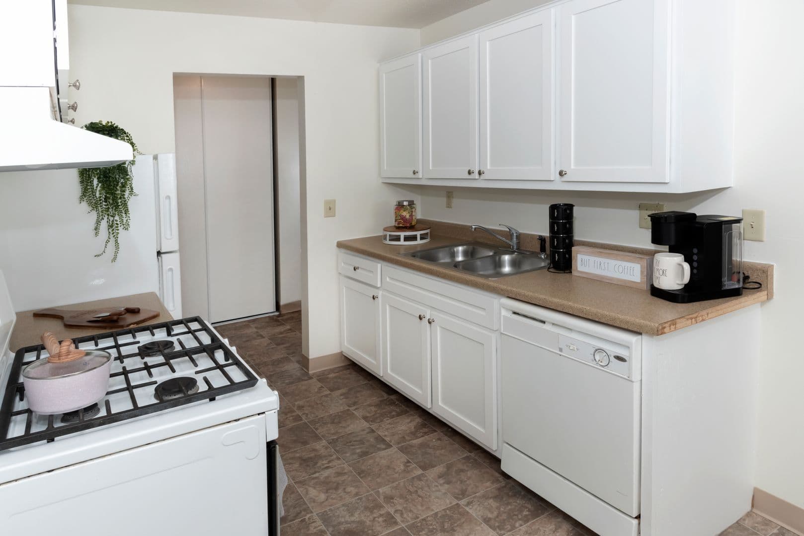 Wingate Apartments, LLC 2 of 11