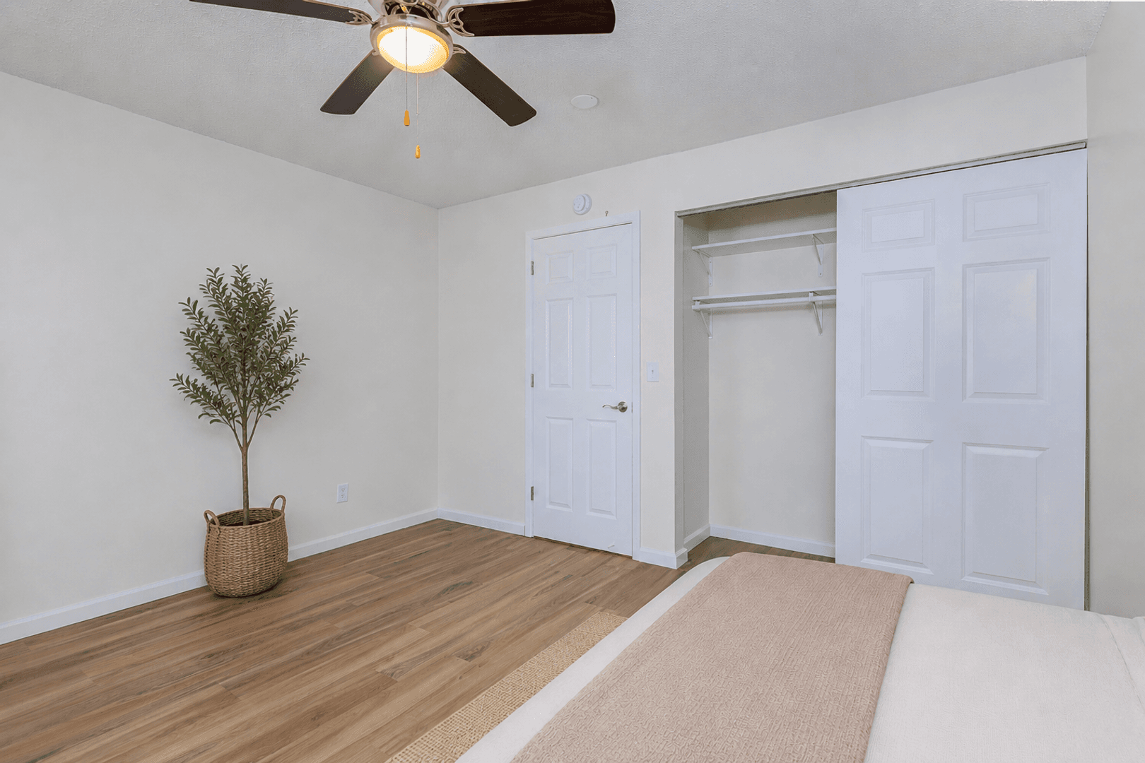 H2 Flats 2 of 15