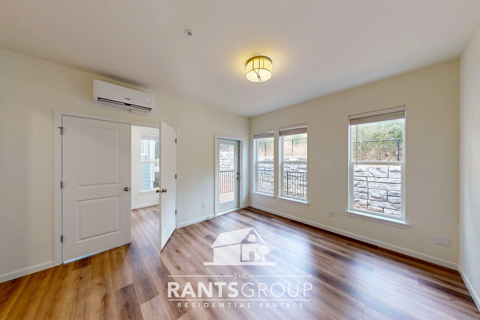540R - Forest Park Townhomes 11 of 27