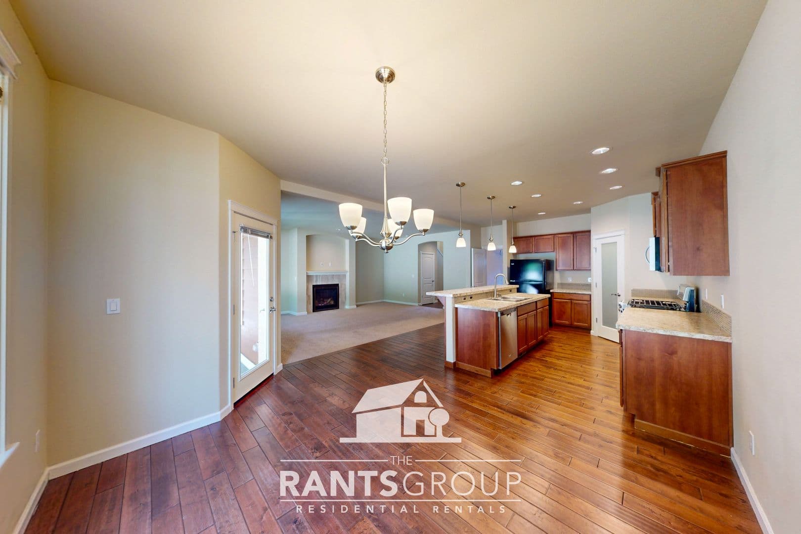 CP 81 AMR (296) 5 of 18