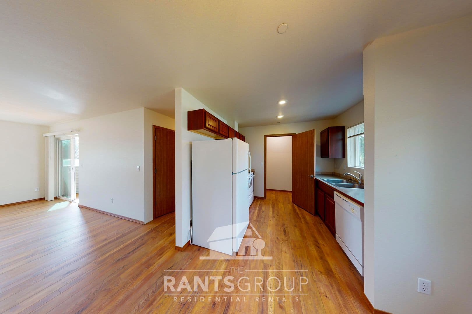 040P Crystal Springs Apartments, LLC 5 of 8