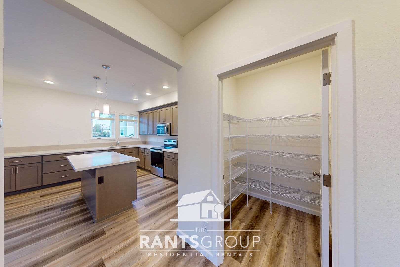 540R - Forest Park Townhomes 8 of 24