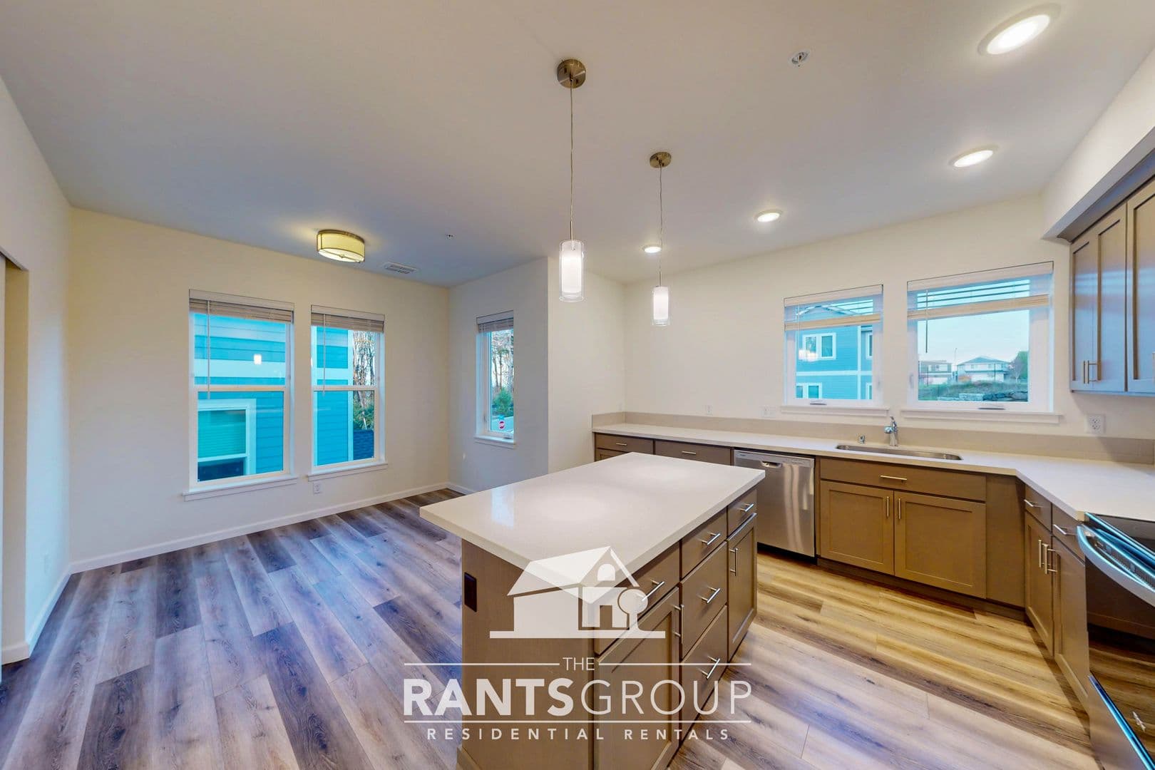 540R - Forest Park Townhomes 4 of 24