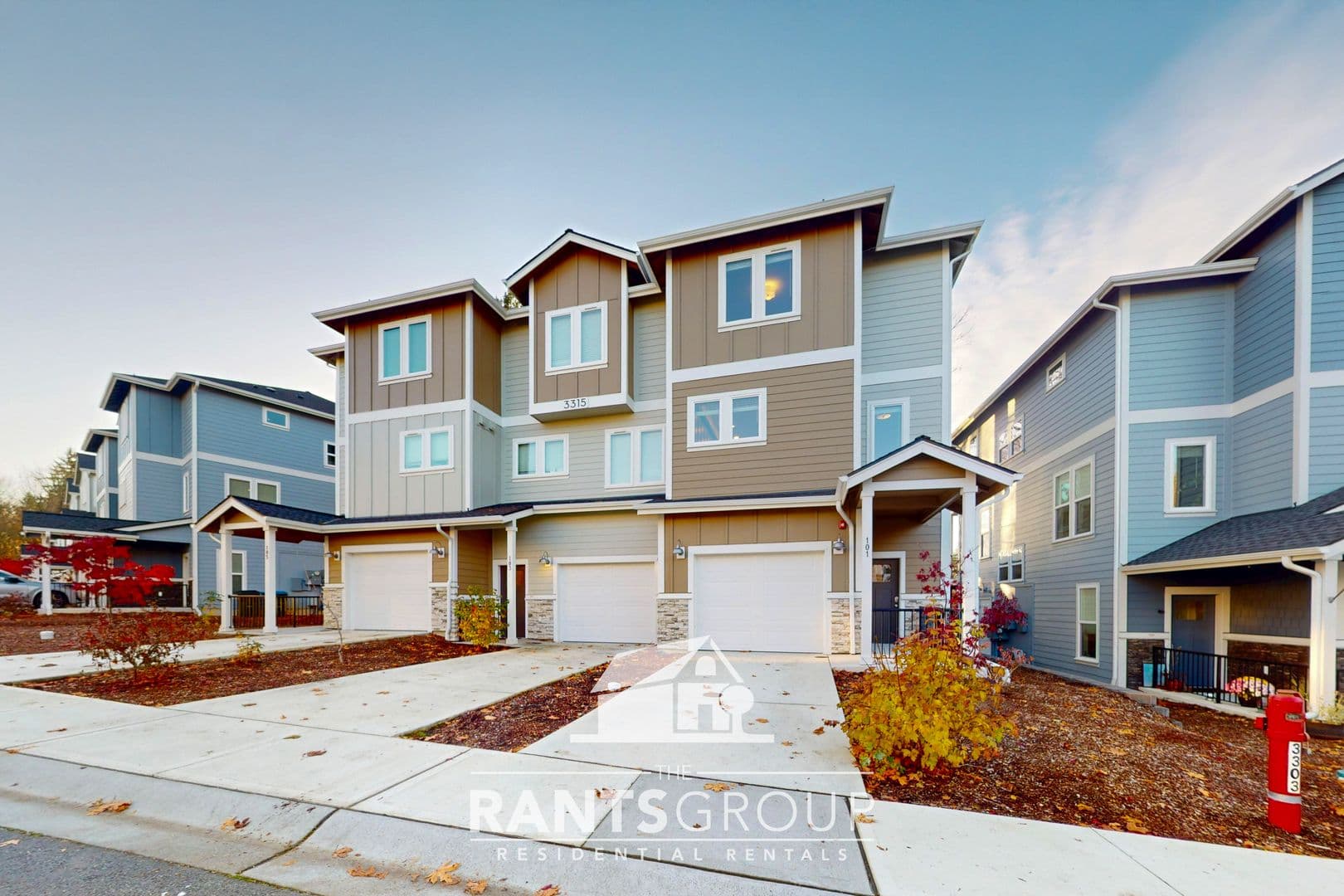 540R - Forest Park Townhomes 1 of 24
