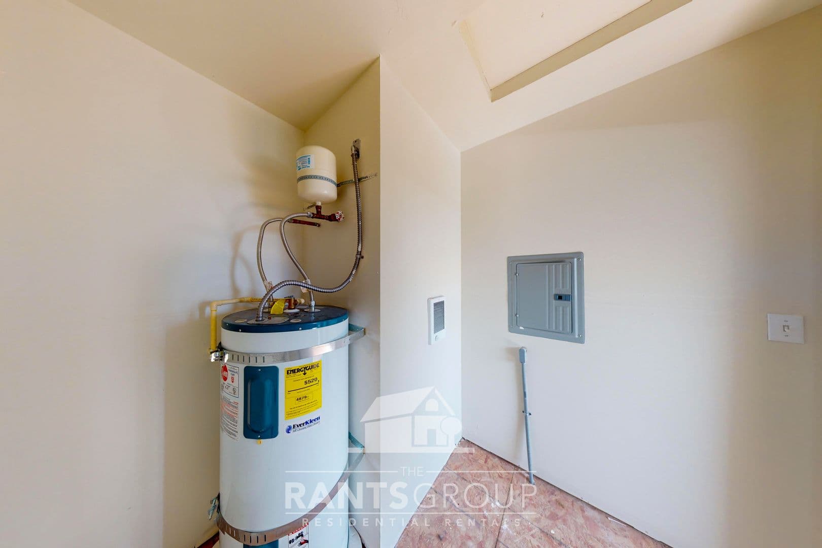 040P - Crystal Springs Apartments, LLC 21 of 24