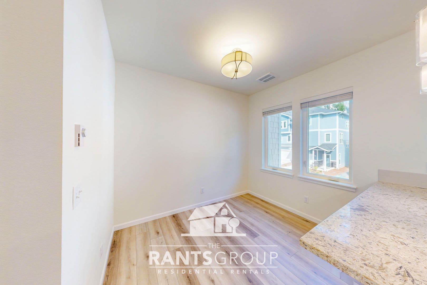 540R - Forest Park Townhomes 7 of 24