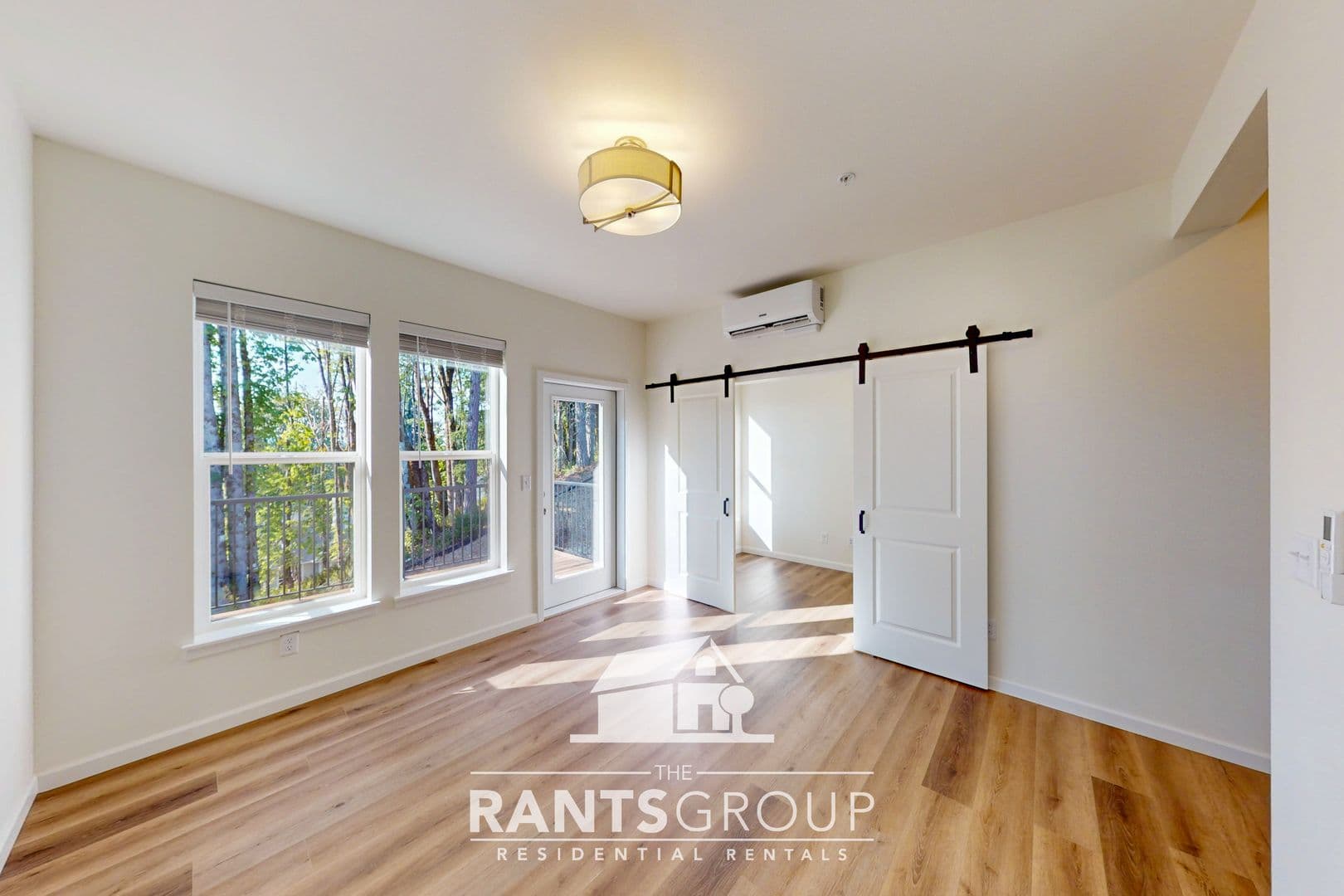 540R - Forest Park Townhomes 5 of 19