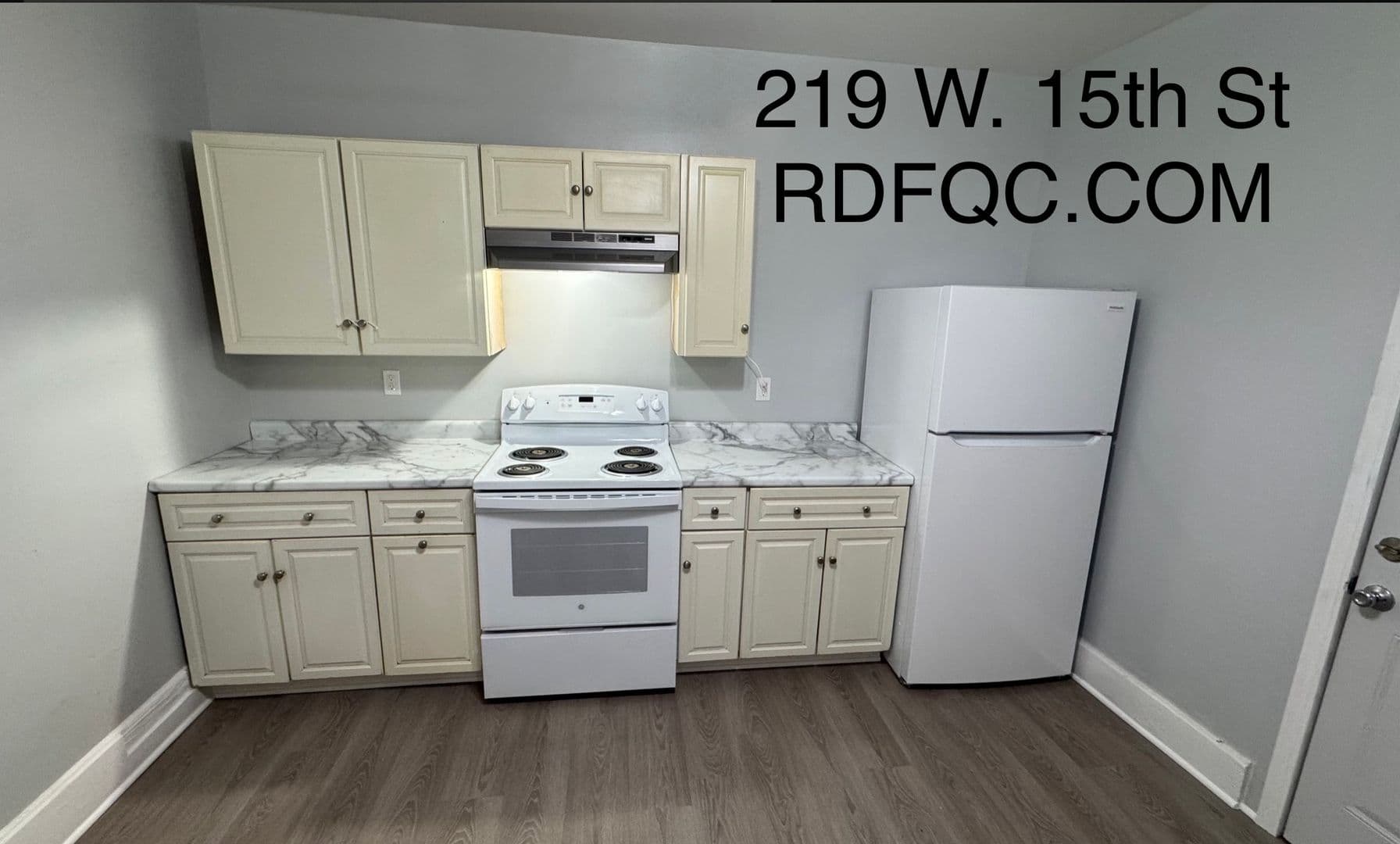 219 W. 15th St. 4 of 22