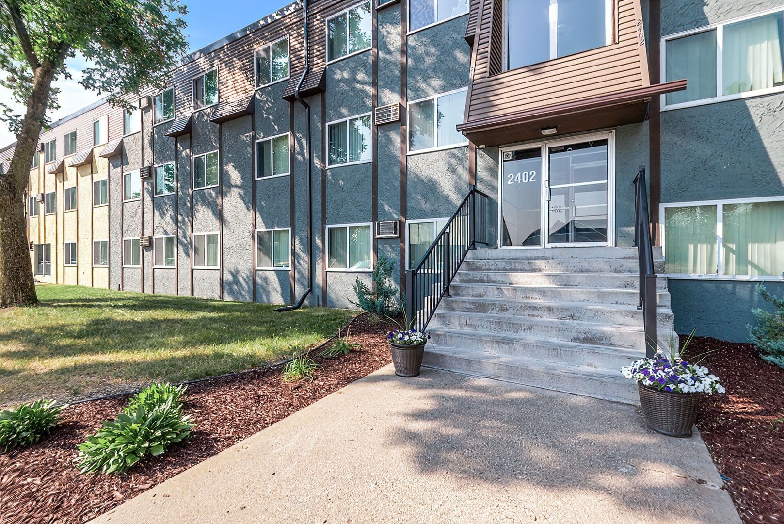 109th Place Apartments 20 of 24